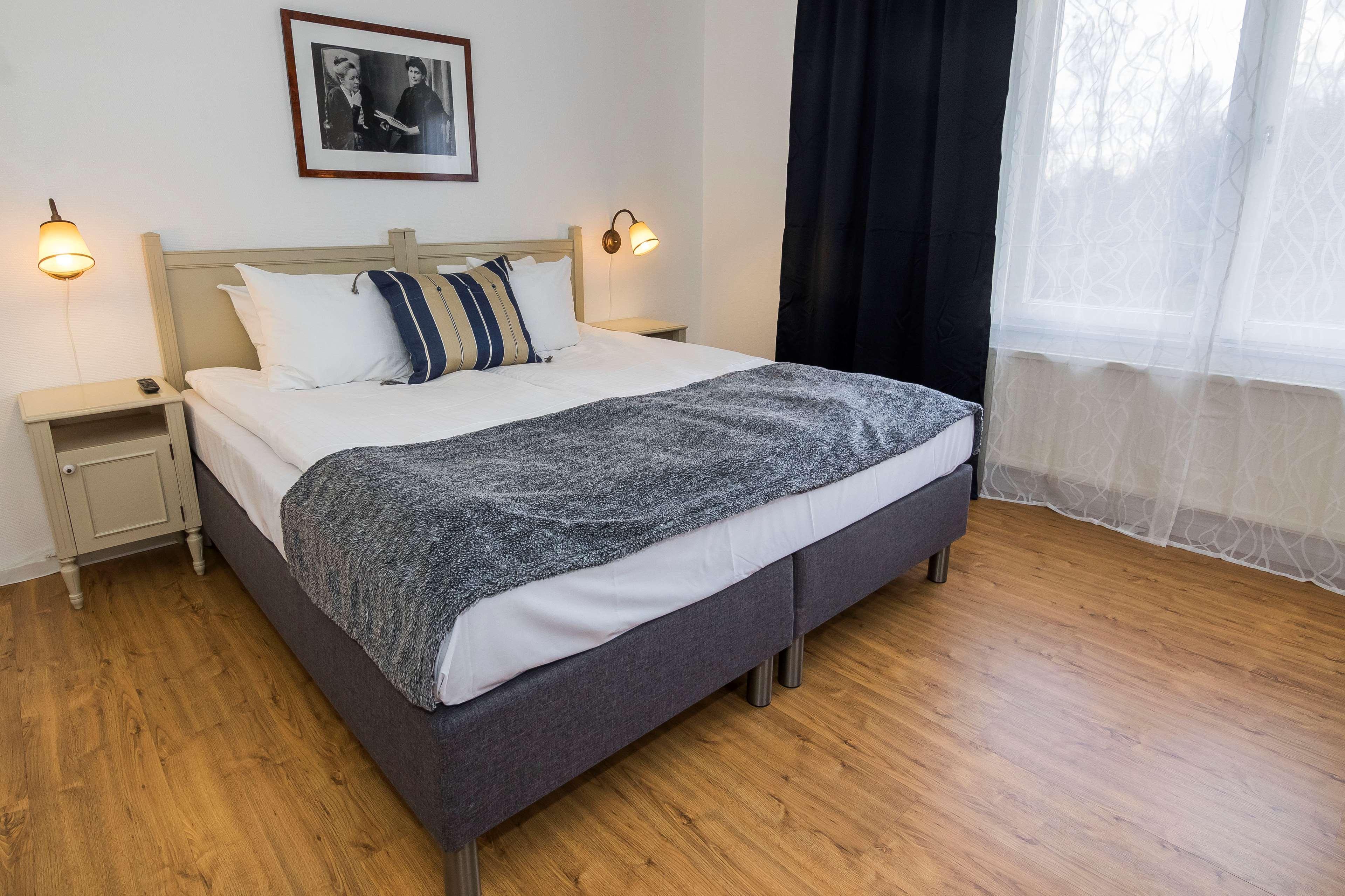 וינטון Best Western Casino Inn מראה חיצוני תמונה